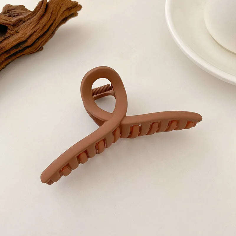Women Elegant Brown Beige Flower Geometric Hair Claw