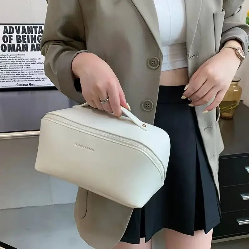 Large Capacity Travel Cosmetic Bag Multifunction Travel Cosmetic Ba