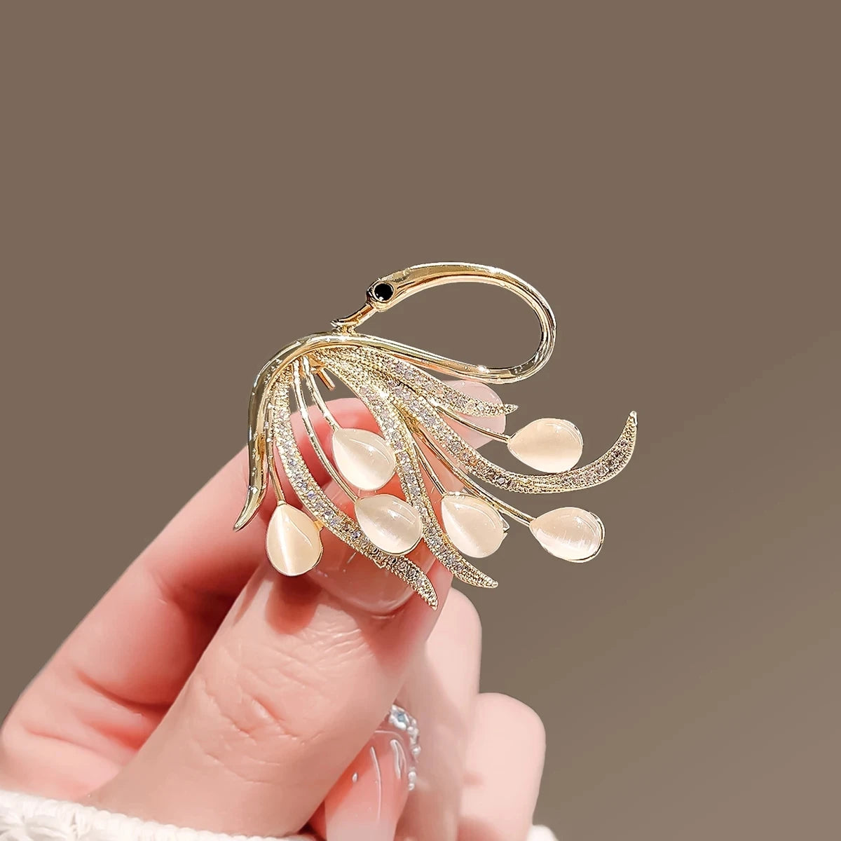 Elegant Gold Color Rose Flower Brooches