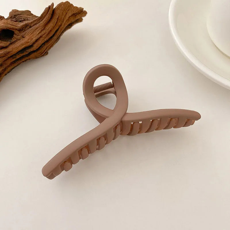 Women Elegant Brown Beige Flower Geometric Hair Claw