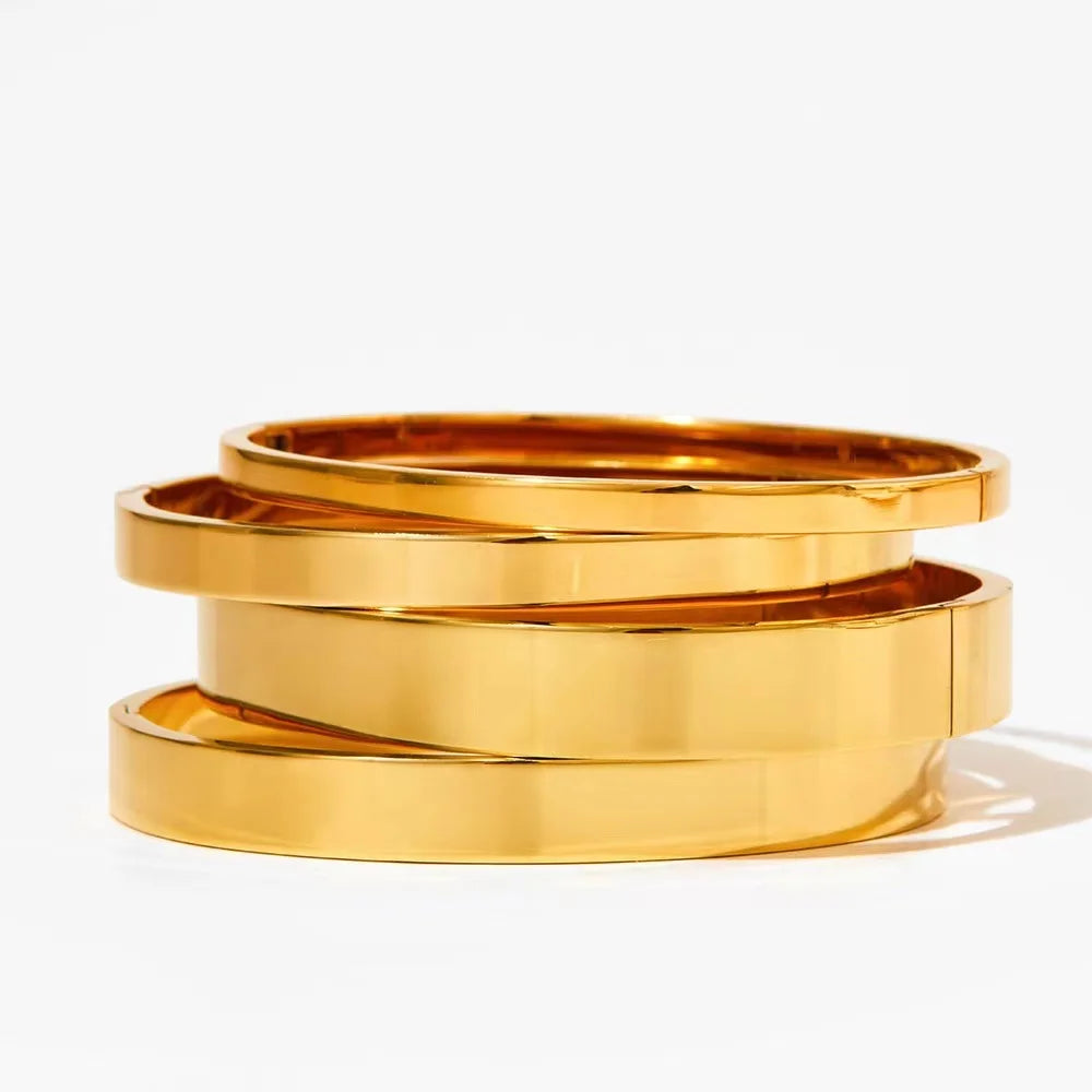 Waterproof Stainless Steel Oval Smooth Bracelet Bangle