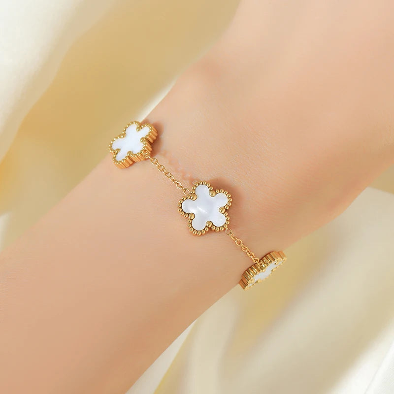 Five Leaf Clover Flower Necklace Bracelet Earrings Set