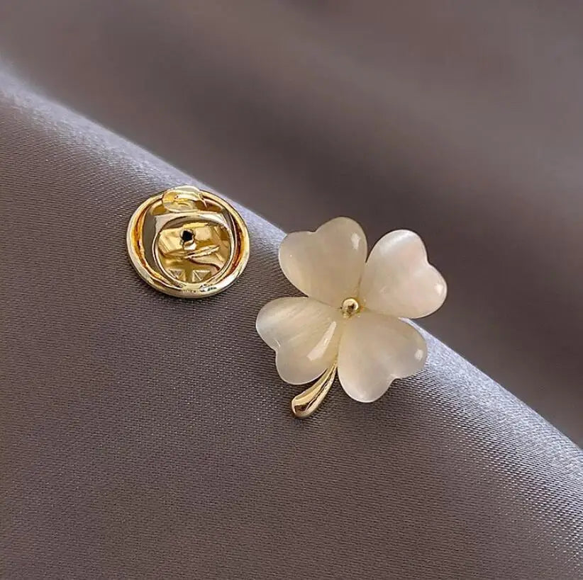 Elegant Gold Color Rose Flower Brooches